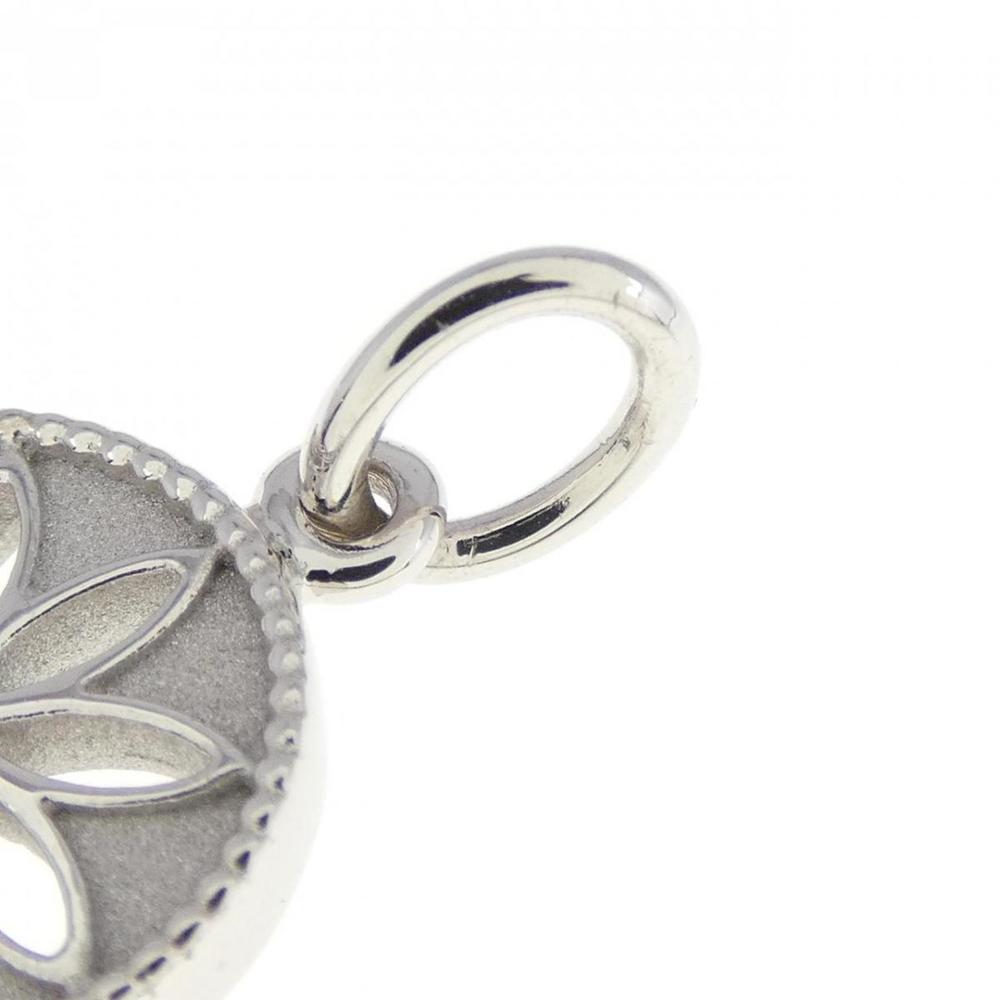 Tiffany Daisy Key Pendant